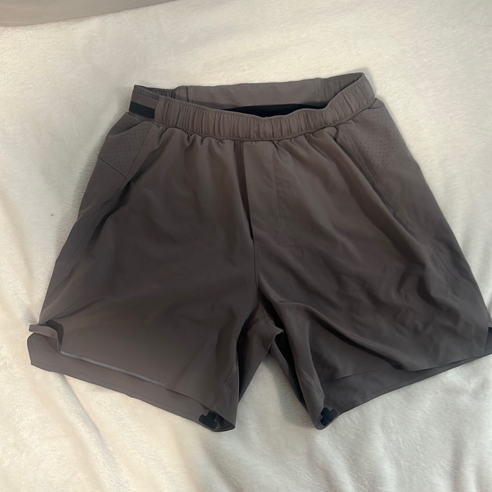 lululemon athletica Men's Athletic Shorts -